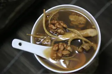 肺气肿|肺气肿的四步食疗法，动动手就能做，能带来的功效不可思议