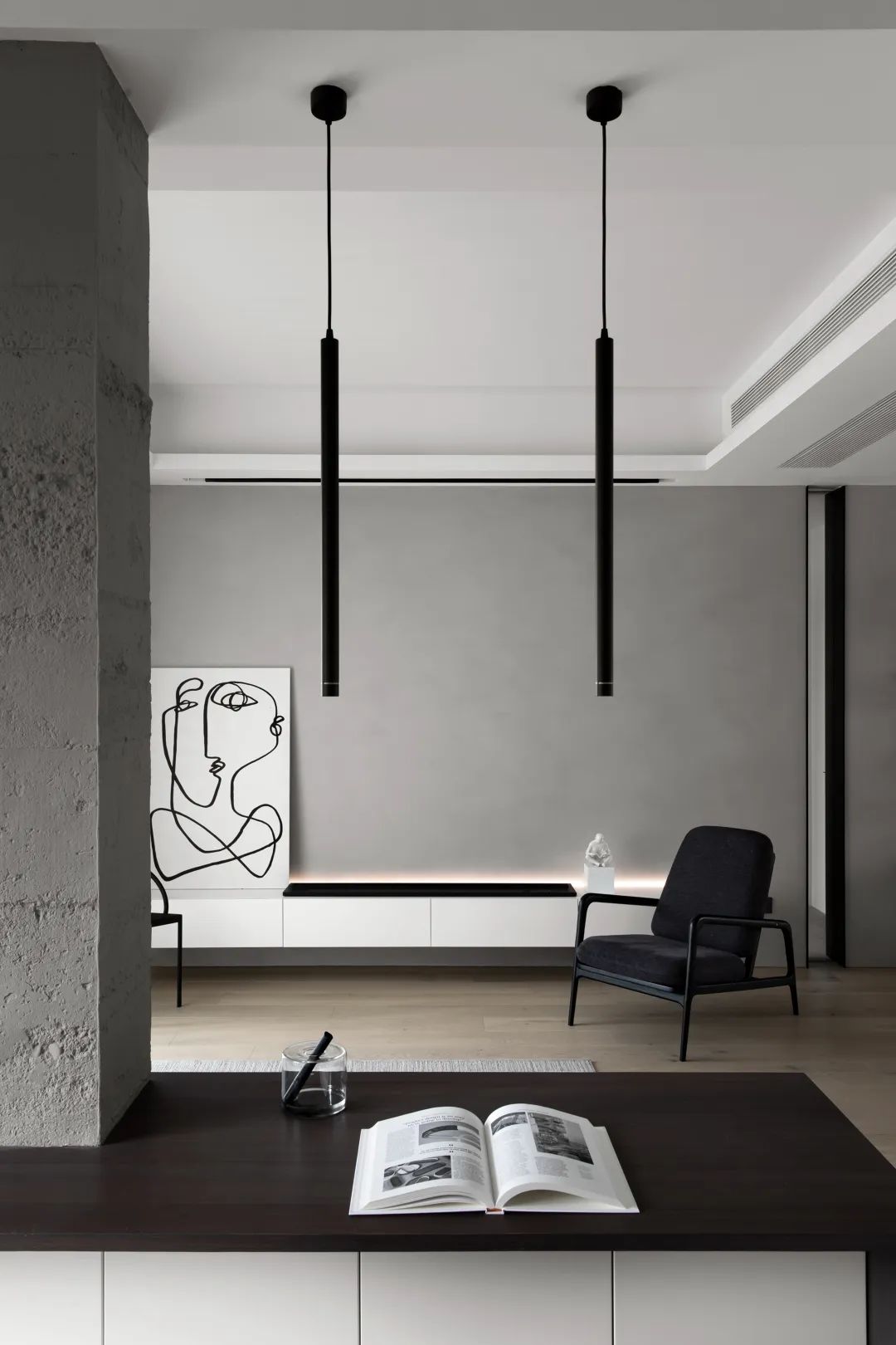 杭州117㎡小四居装修成黑白极简风,入住后全家都喜欢