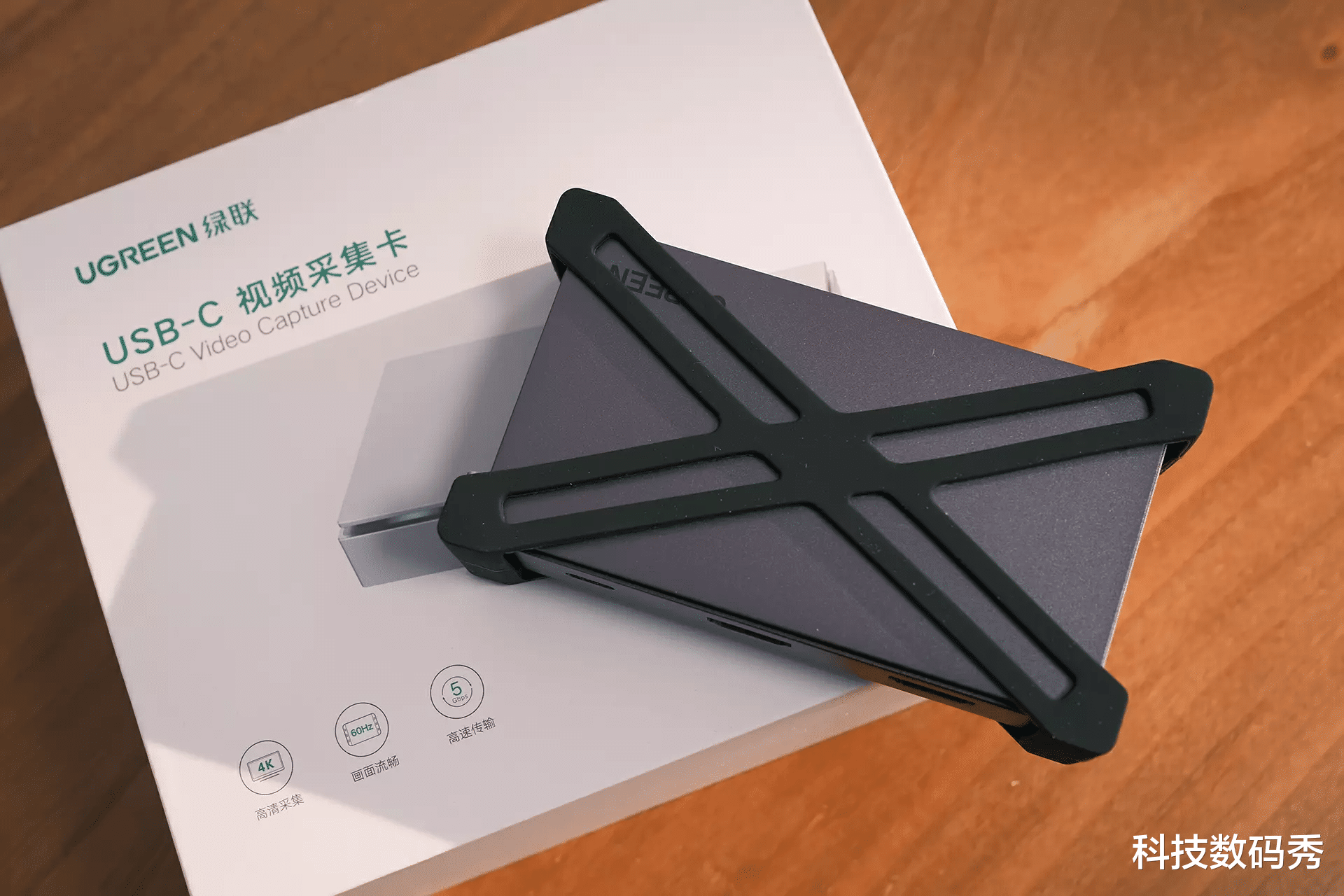 2023年想转型直播带货?绿联USB-C视频采集卡+索尼A6400直播实测