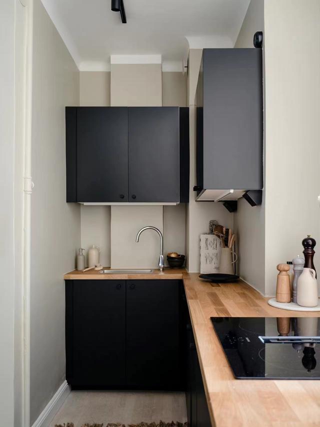 走进37㎡小而舒适的家,全屋布置温馨精致,简直一个人生活的高配