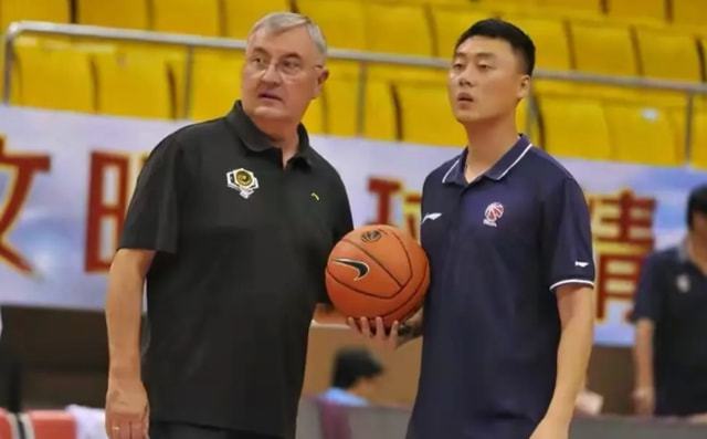 姚明|姚明不讲情面！广东名帅重回国家队，担任主教练，明确拒绝关系户