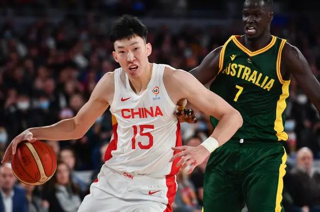 中国男篮|中国男篮输球事出有因，杜锋大智慧，澳大利亚竹篮打水一场空