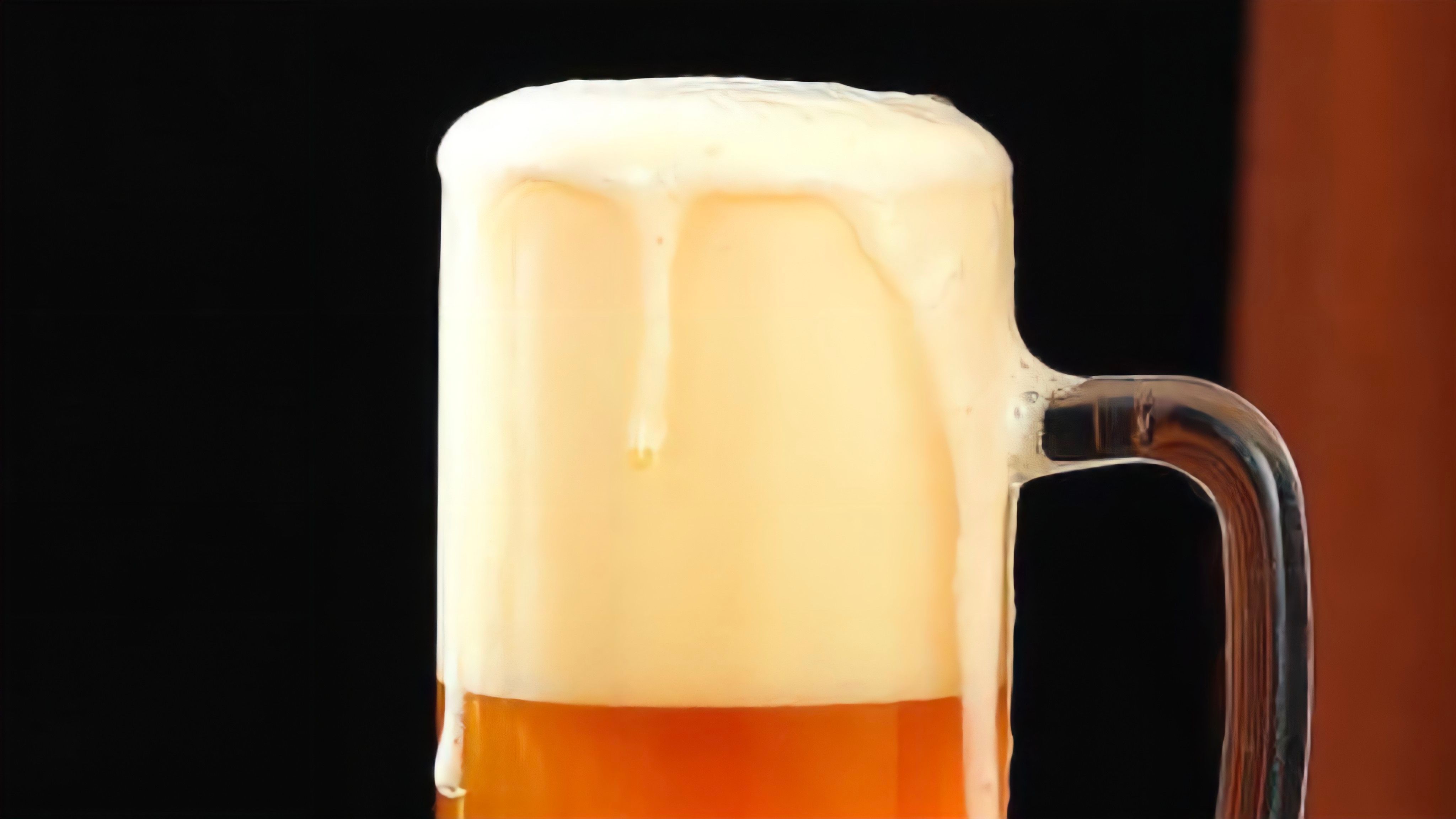 后遗症|剧组用啤酒代替尿,三个演员落下后遗症,提起啤酒就吐