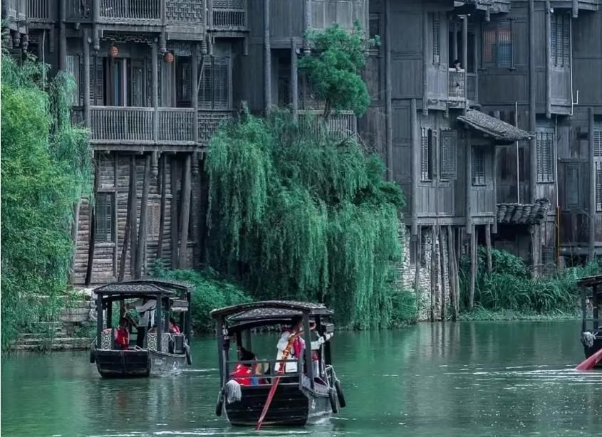 乌江|贵州遵义百年古寨，依山傍水古朴古香，云雾缭绕号称美如画卷