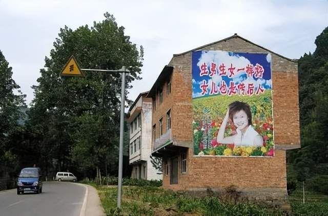 李宇春|李宇春身患重病?别再硬撑了!