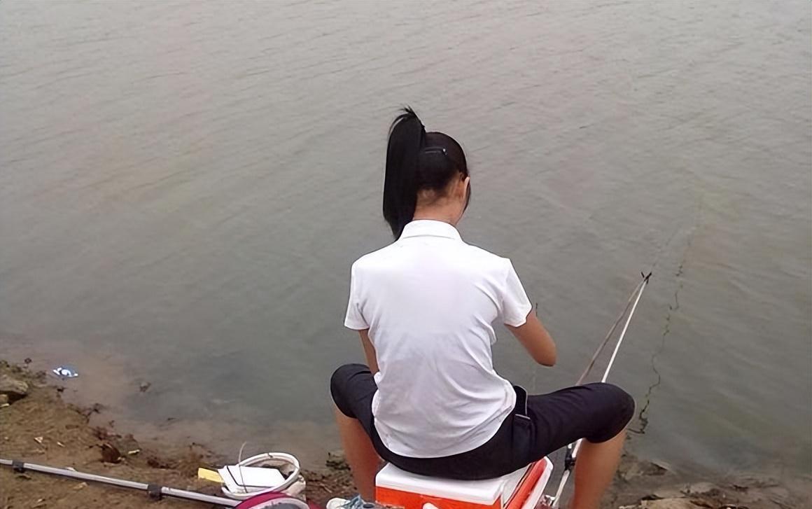 |钓鱼比上班还累？开始我不信，看了钓友这八个对比后我动摇了