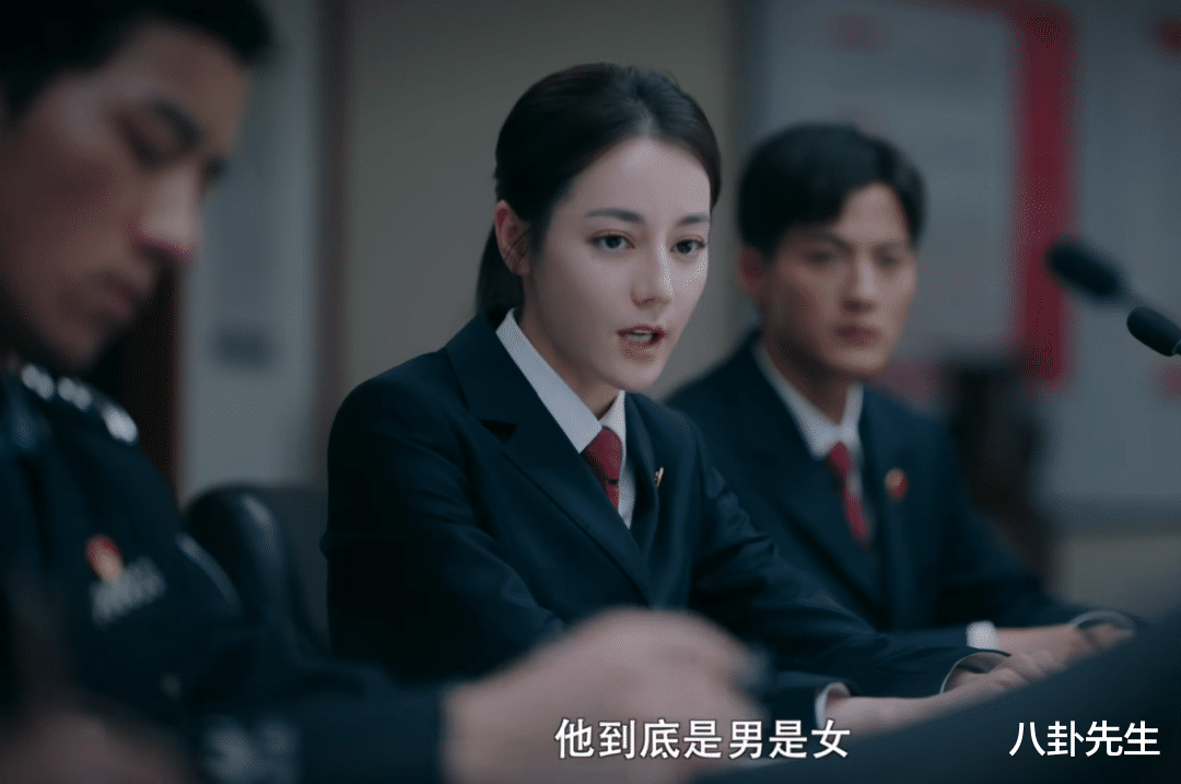 迪丽热巴|金鹰奖落下帷幕，殷桃拿了视后，迪丽热巴的粉丝却不太高兴