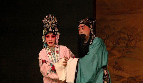 京剧|《纺棉花》、《大劈棺》一度被文人质疑低俗,而艺人也一度反思