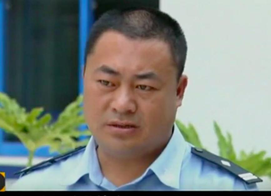 04年男子有1妻2女友被杀,女友:家暴我36次,花光我钱还不娶我杀
