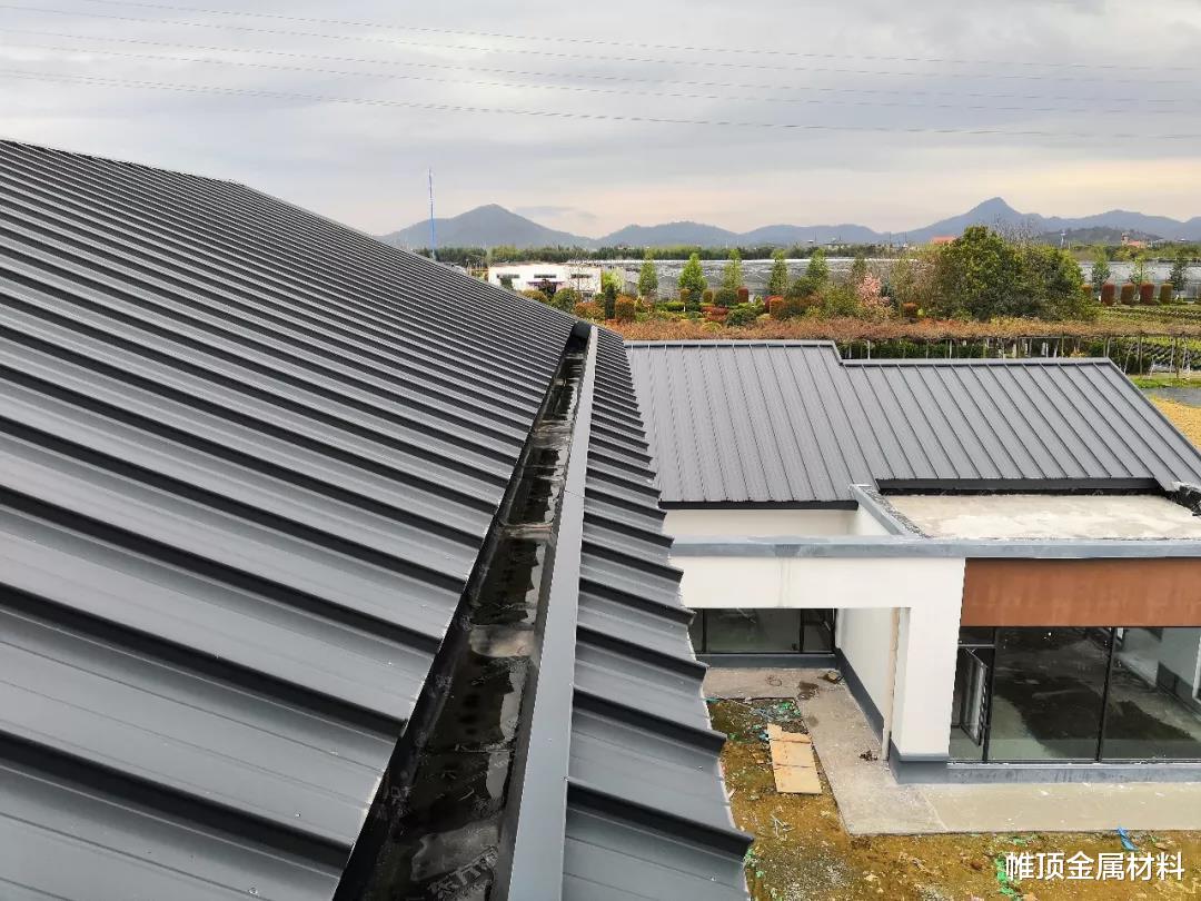 铝镁锰屋面板为何价格高