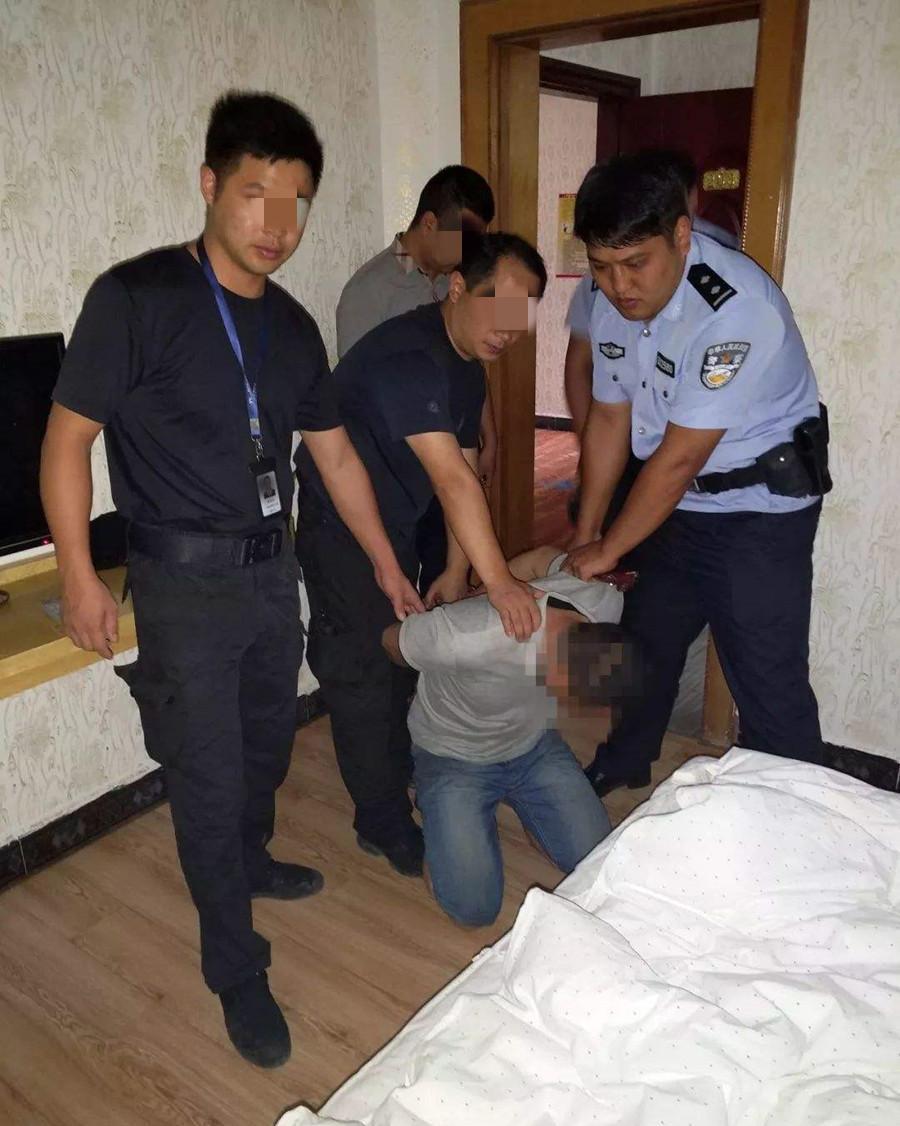 案例:男大学生听说寡居母亲怀孕,千里迢迢返家将男邻居砍死