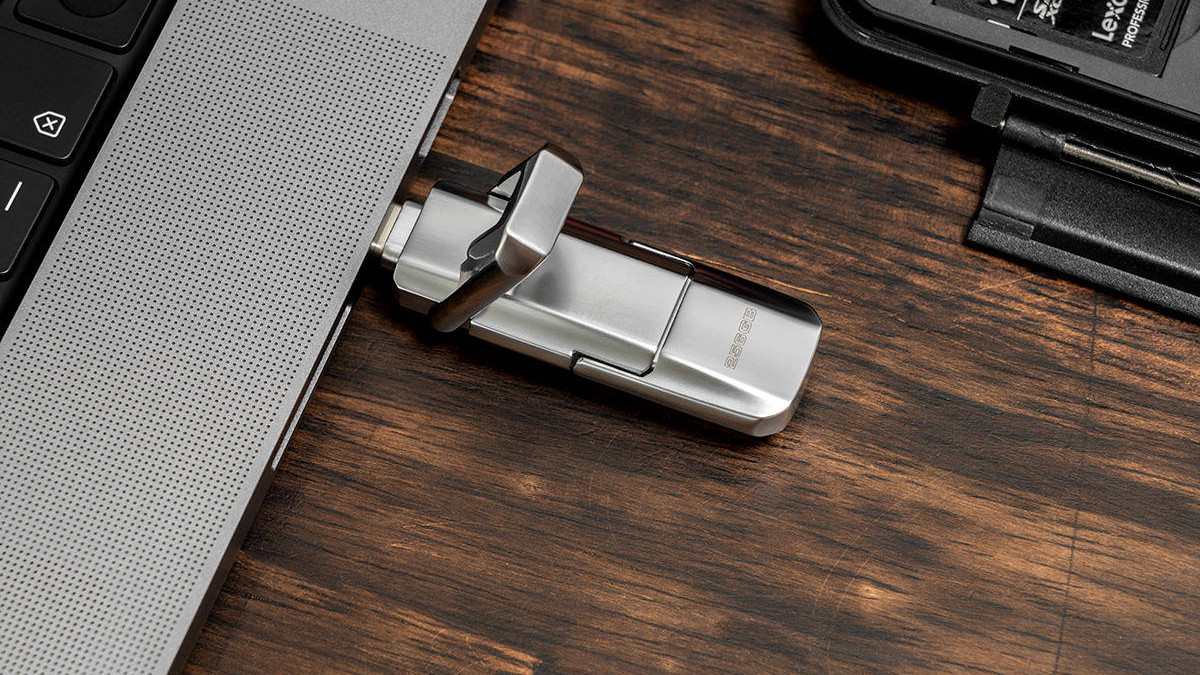 ssd|据说这款U盘的读写速度堪比SSD，入手前有点忐忑，测试过后完全安心了