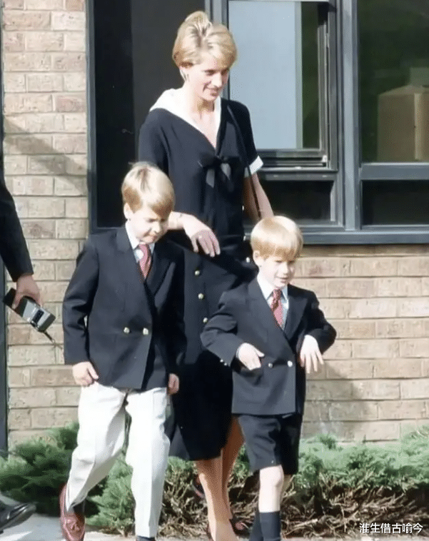戴安娜|母子情深：26年前戴安娜离婚后，14岁的威廉说会把她失去的还给她