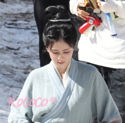 宁安如梦|白鹿《宁安如梦》男装好飒!谢危毛领路透反差大,女二颜值惊艳!