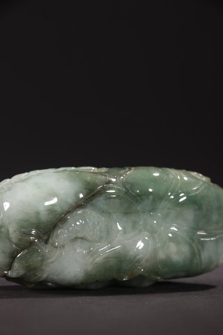 翡翠|回流-天然翡翠祥龙纹把玩件