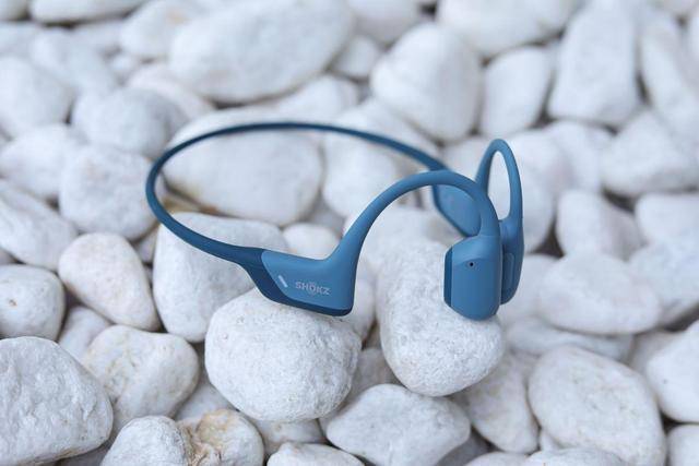 骨传导耳机|骨传导耳机伤耳朵吗？带你一分钟了解骨传导耳机