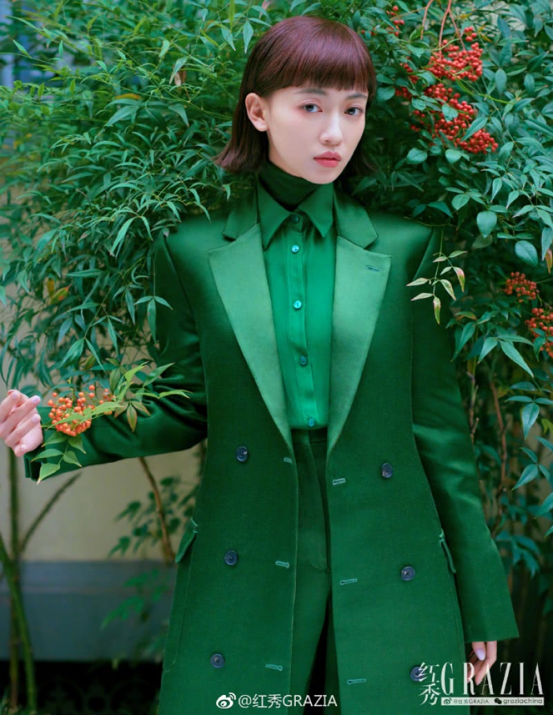 大蒜 《男朋友》首播带火失婚妇女乔妹俏丽耳下齐短发,这些脸型要小心