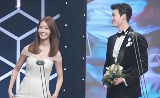 林允儿|“人气女神”林允儿：因限籍令发展受限制，搭档李钟硕带来王炸剧