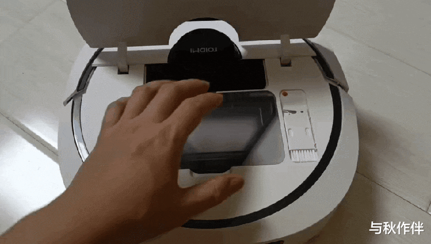 机器人|一年只需倒六次垃圾还会自己洗拖布,睿米真全能扫拖机器人EVA体验报告