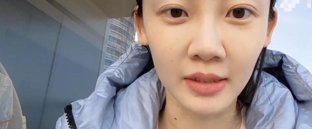 郑恺|郑恺老婆晒出近况，宅在家种菜，小腹隆起疑似怀孕