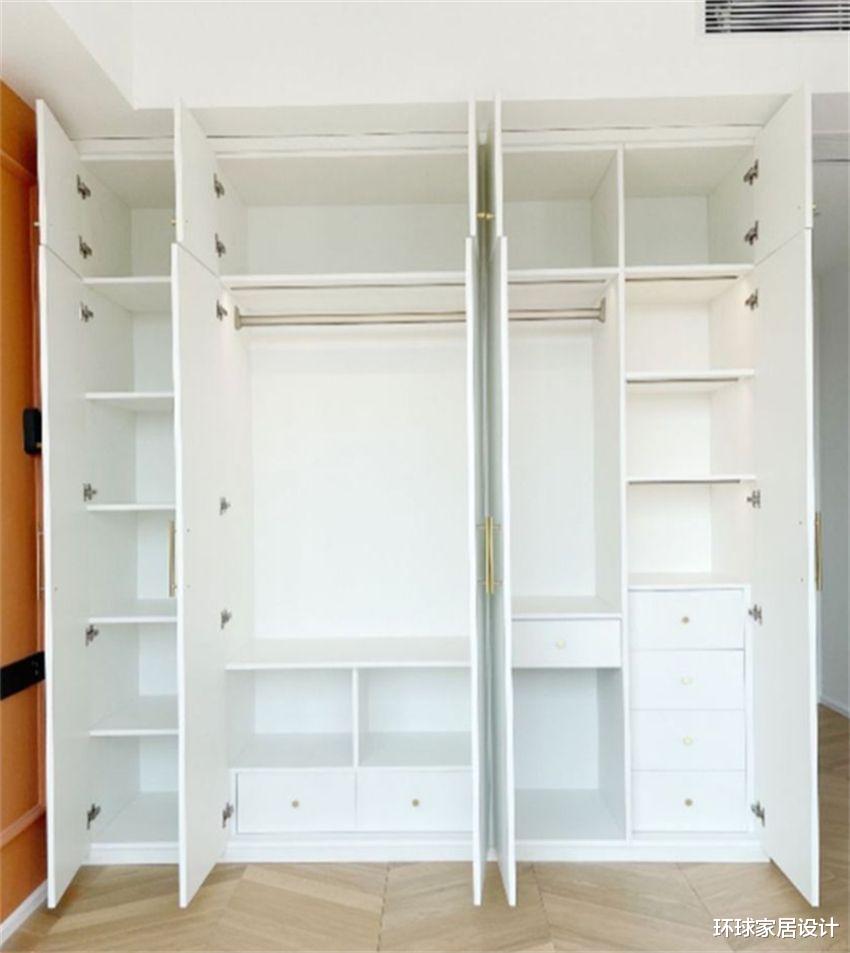为何越来越多人不定制衣柜了？看完这个平替方案，才明白道理！