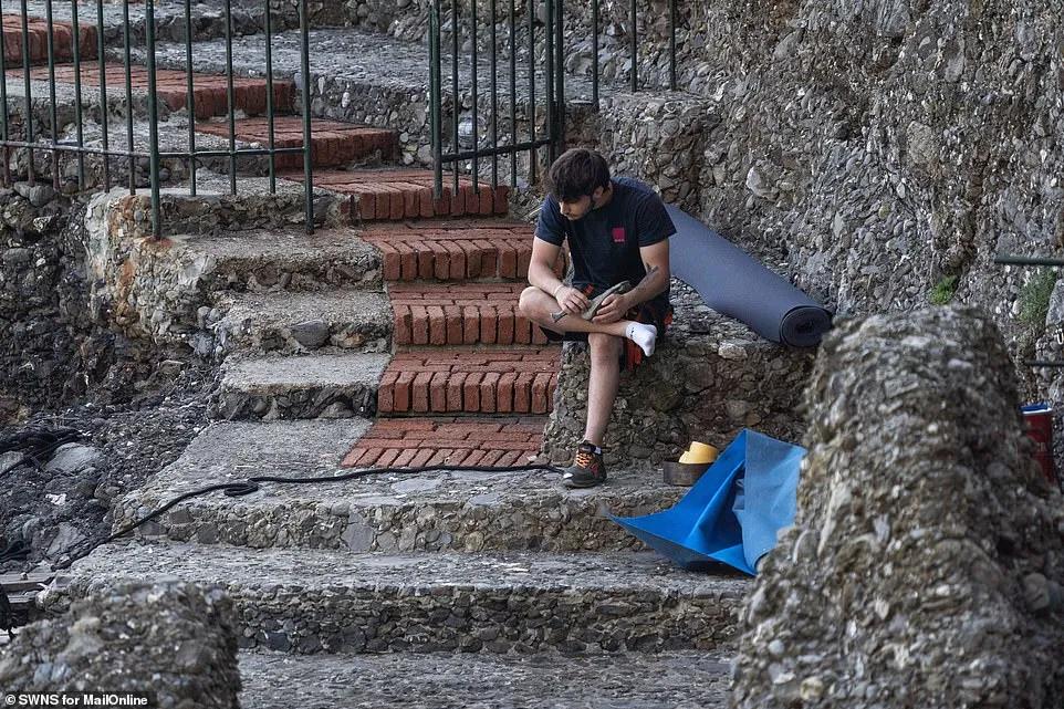 金·卡戴珊|卡戴珊大姐婚礼场地曝光,租下整个城堡