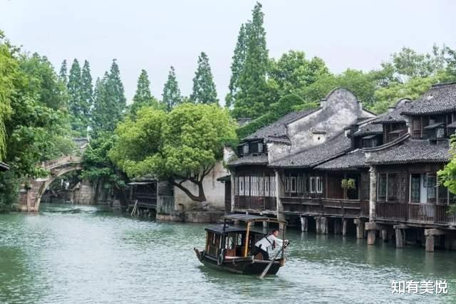 古镇|值得私奔的6大浪漫古镇，邂逅今夏最心动的景点，好吃好玩又好逛
