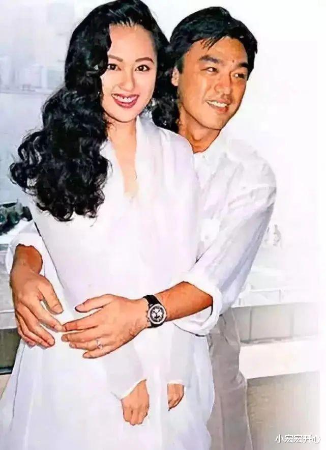 章小蕙|曾嫁给了2个亿万富翁,独自还清了2.5亿债务的章小蕙,如今怎么样了?