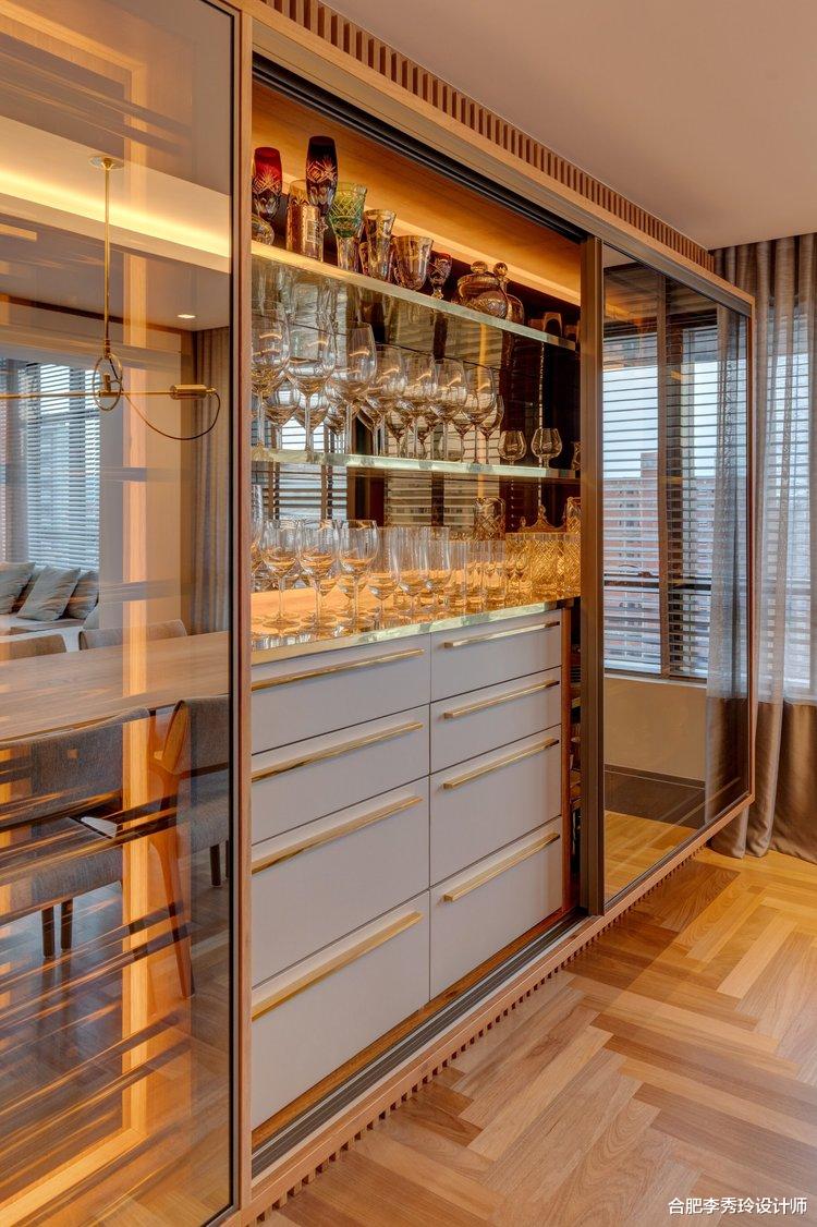 体会到了顶复式的快乐!150㎡上下2层不存在多余设计,越看越敞亮