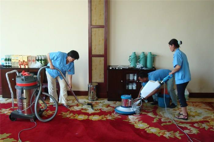 江西52岁保姆靠“清洗地毯”，一年收入30万，你也行