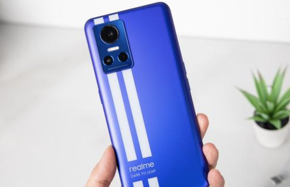 |目前这三款12+512GB手机最值得买,流畅三年无压力,最低1699元起
