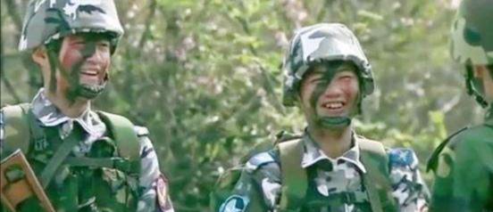 误杀|我是特种兵:小庄如果不误杀人质,有没有可能提干?