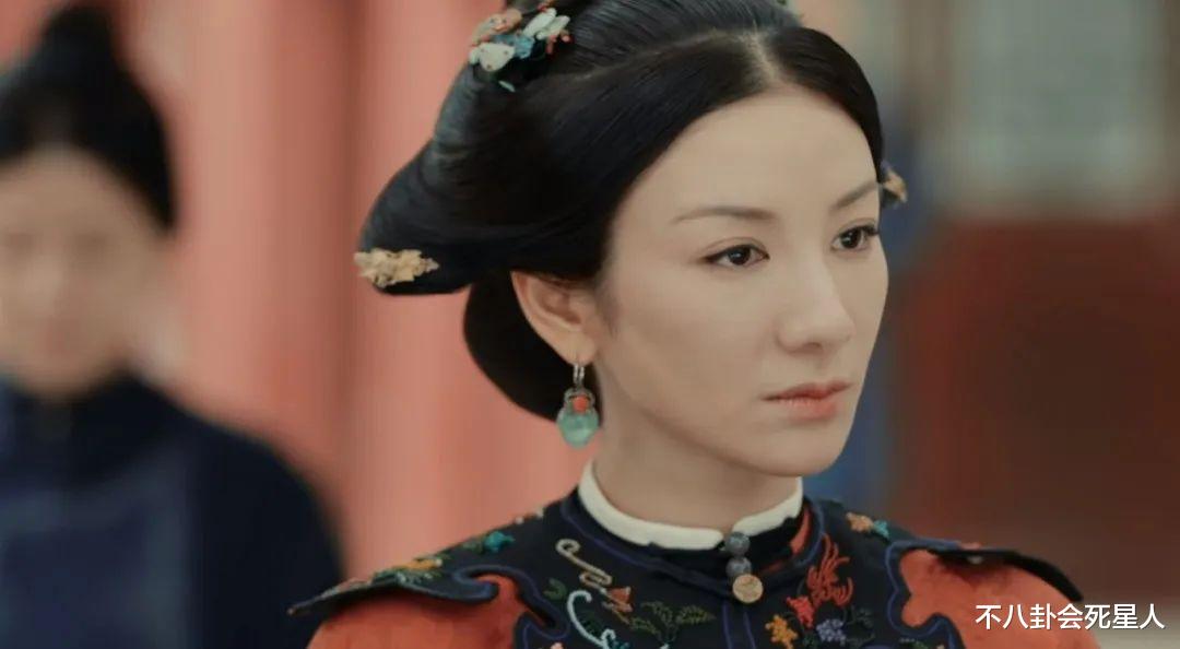 郝蕾|谁丑谁尴尬！当整容脸与天然脸一起演戏，差距一目了然