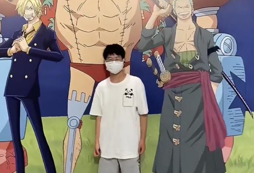 吉他|画面温馨！孙海洋大儿子孙卓学吉他画面流出，与阳谷生活反差大