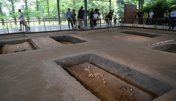 良渚遗址的墓地里或许住着达官显贵吗?