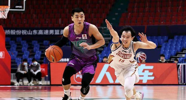 留人成功!曝高诗岩正式加盟山东 四后卫完美上线 王晗要搞大事情