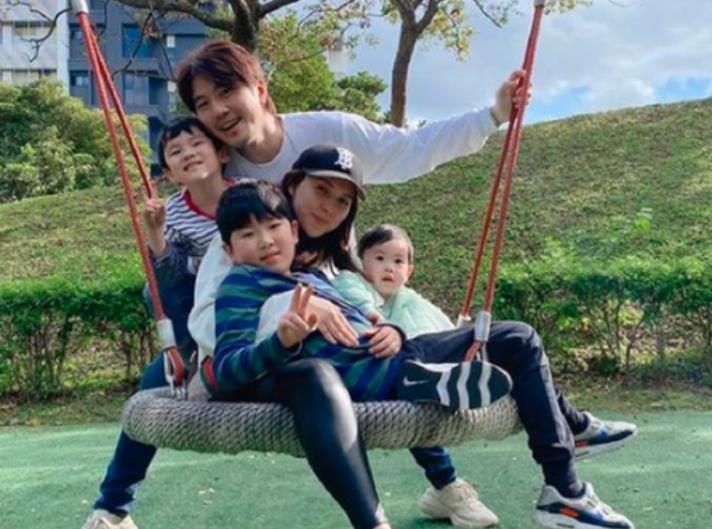 李若彤|贾静雯弟媳确诊癌症，癌细胞已转移，家族有病史却忽视多个症状