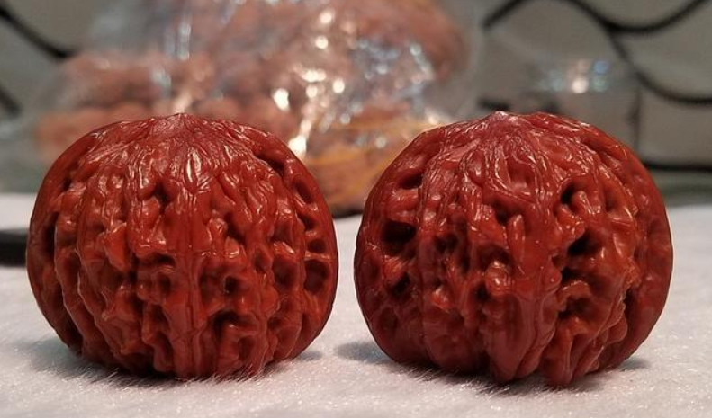 文玩|上手前三思,盘点十年来跌幅最狠的文玩,你中招没