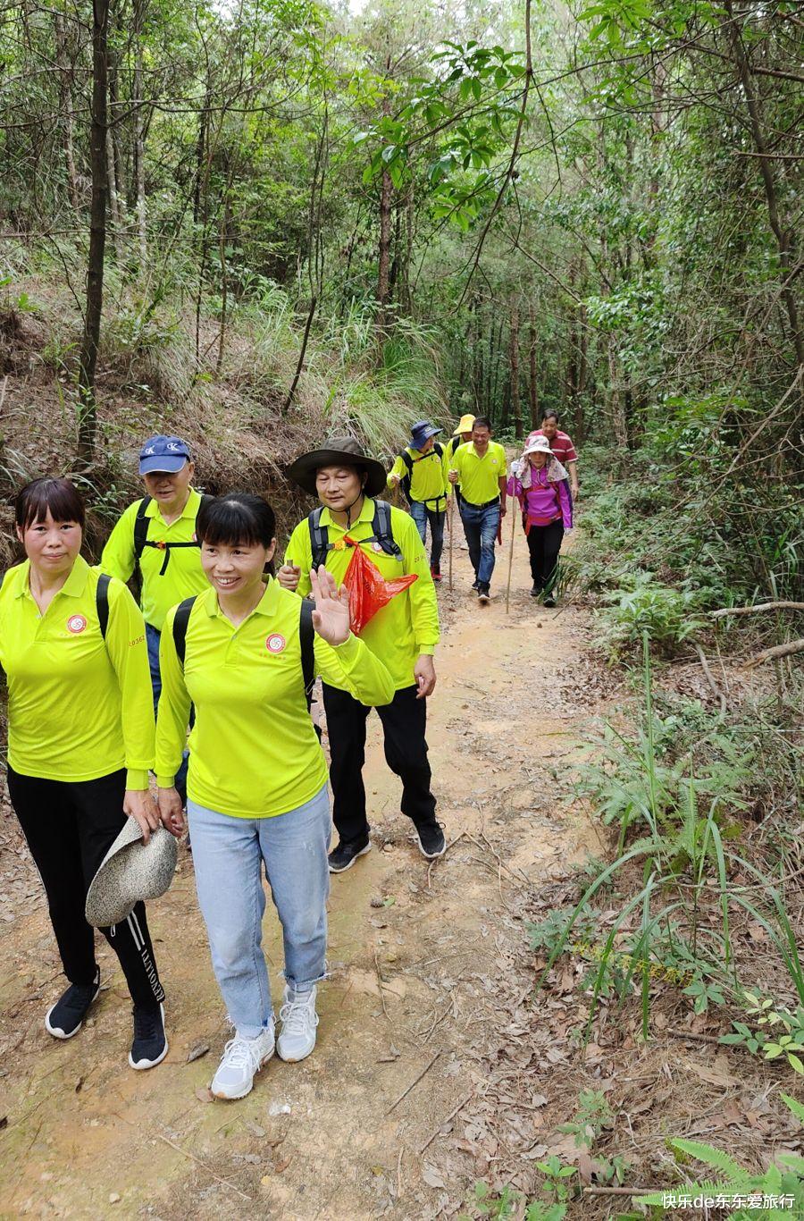 贵州|盛夏行水泥路徒步登山，我们为何不怕热？梅县墩子岃潮塘之行实拍