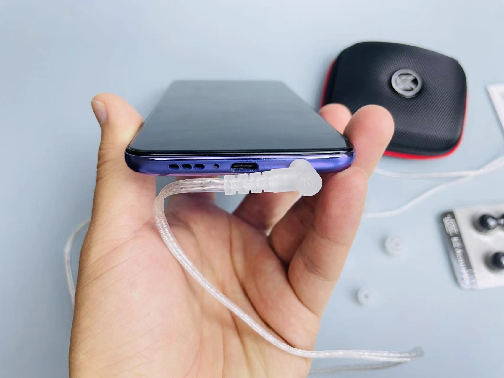 小米科技|开箱体验:静电+动圈+动铁混合耳机,音质不输千元蓝牙耳机