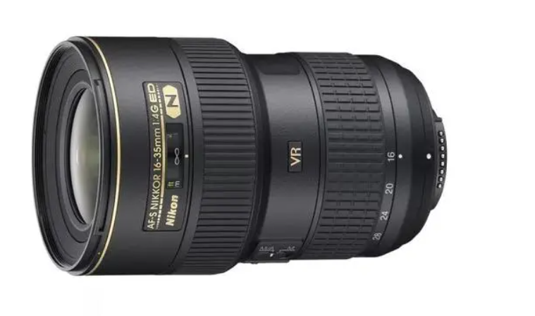 小三|小三元和1.8，我觉得是“体积重量、画质、价格”，平衡最好的