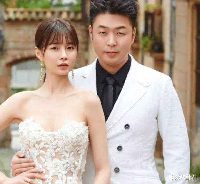 杜海涛|杜海涛沈梦辰官宣结婚,李维嘉戚薇等好友送祝福,孟佳激动大喊