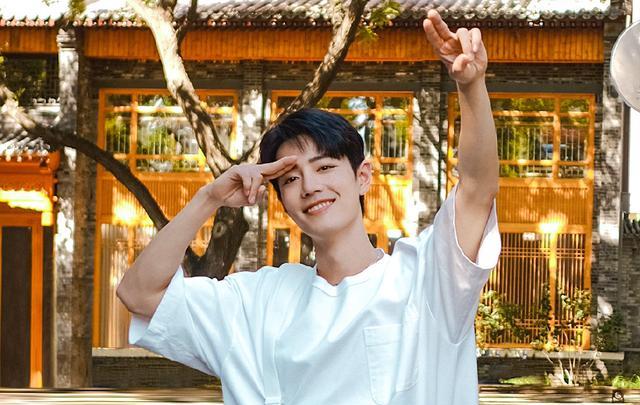 肖战|联动升级？肖战7家代言品牌彼此互动，粉丝直言非常热闹