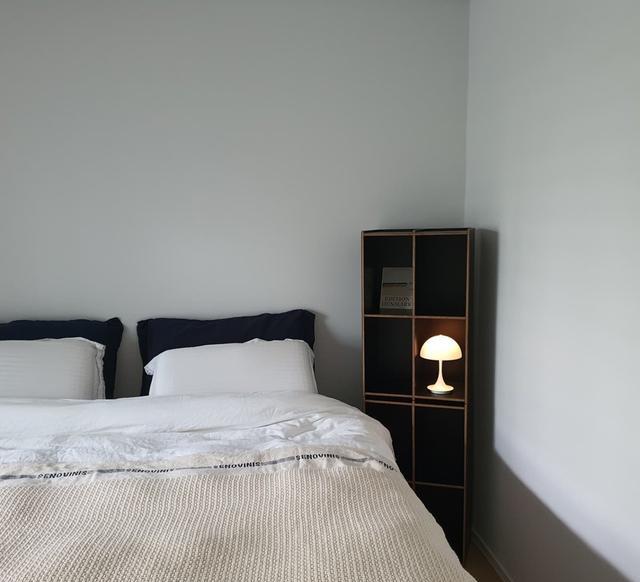 客厅“去电视化”,餐桌放到阳台,同样是80,怪不得他家更显大