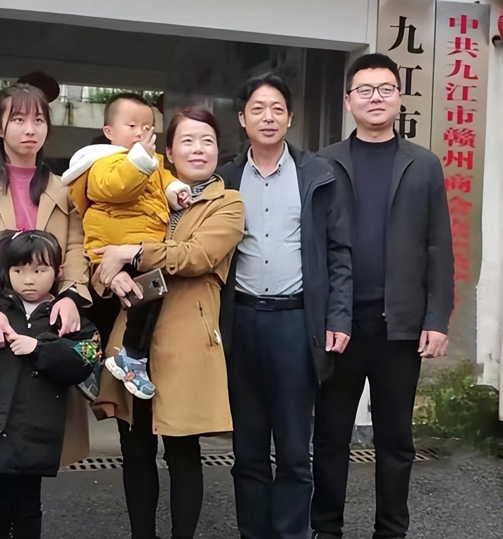 九江|姚威清明节将去九江祭祖？姚爸许妈一番话，听完让人既无奈又心酸