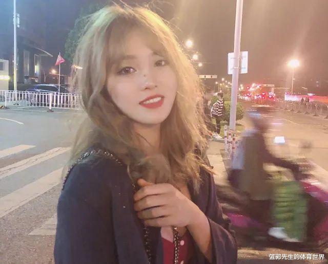 韩彩英|最美奥运选手熊敦瀚晒照庆生,公主打扮仙气十足,粉丝:我要娶你