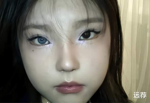 女孩一只眼睛天生是蓝色引热议!网友:充满灵异的美!