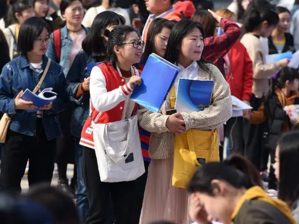 青岛市|1076万“打工人”即将进职场，如何实现就业？这个方向值得考虑