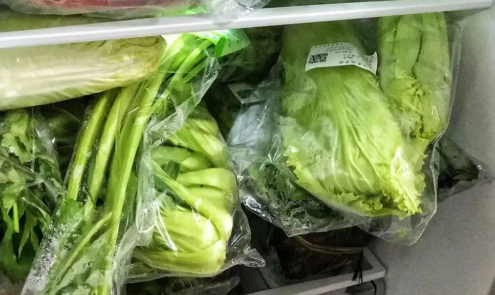 甲状腺|多家医院联合呼吁：冰箱里“1青菜”，常吃损伤甲状腺，早撤下餐桌