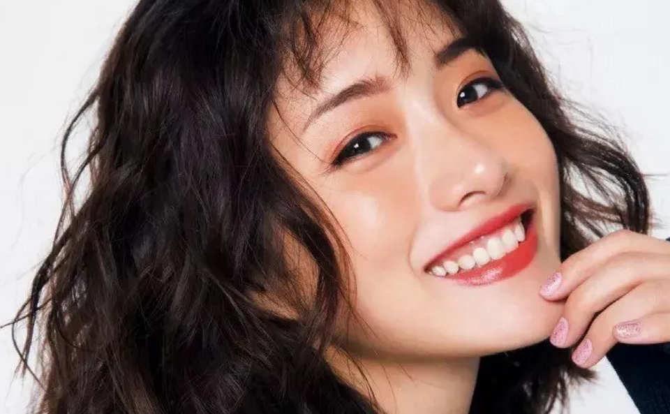 石原里美|?少女时期的石原里美曾被指很土，随着年龄增长却破茧成蝶，秘诀在此